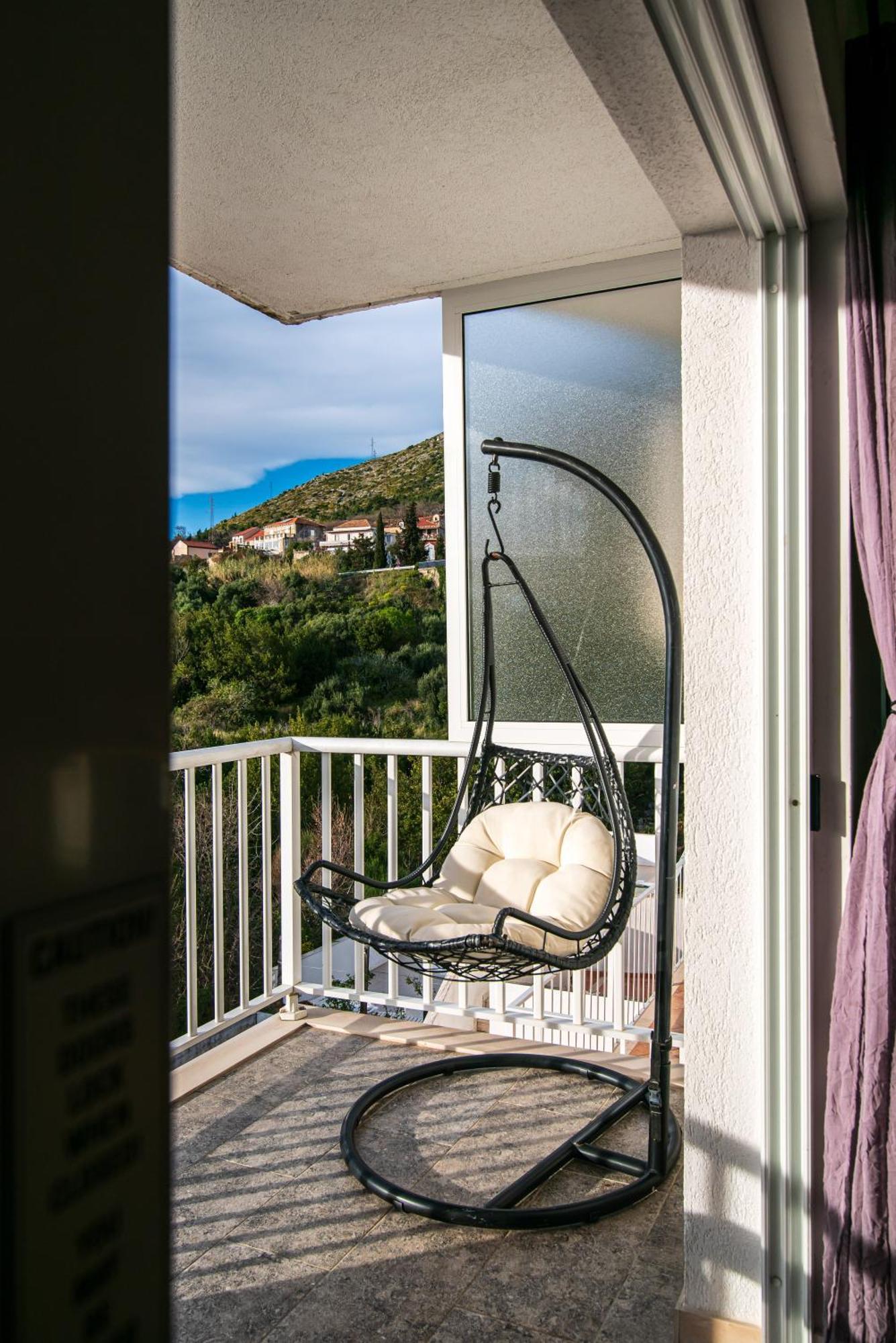 Apartment The View